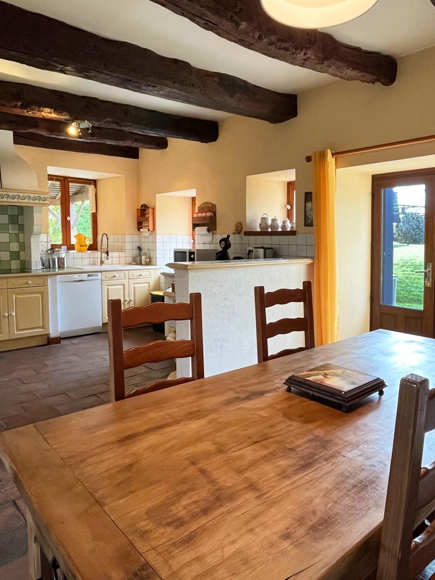 La Grande Maison Dans La Prairie Ferienhaus *