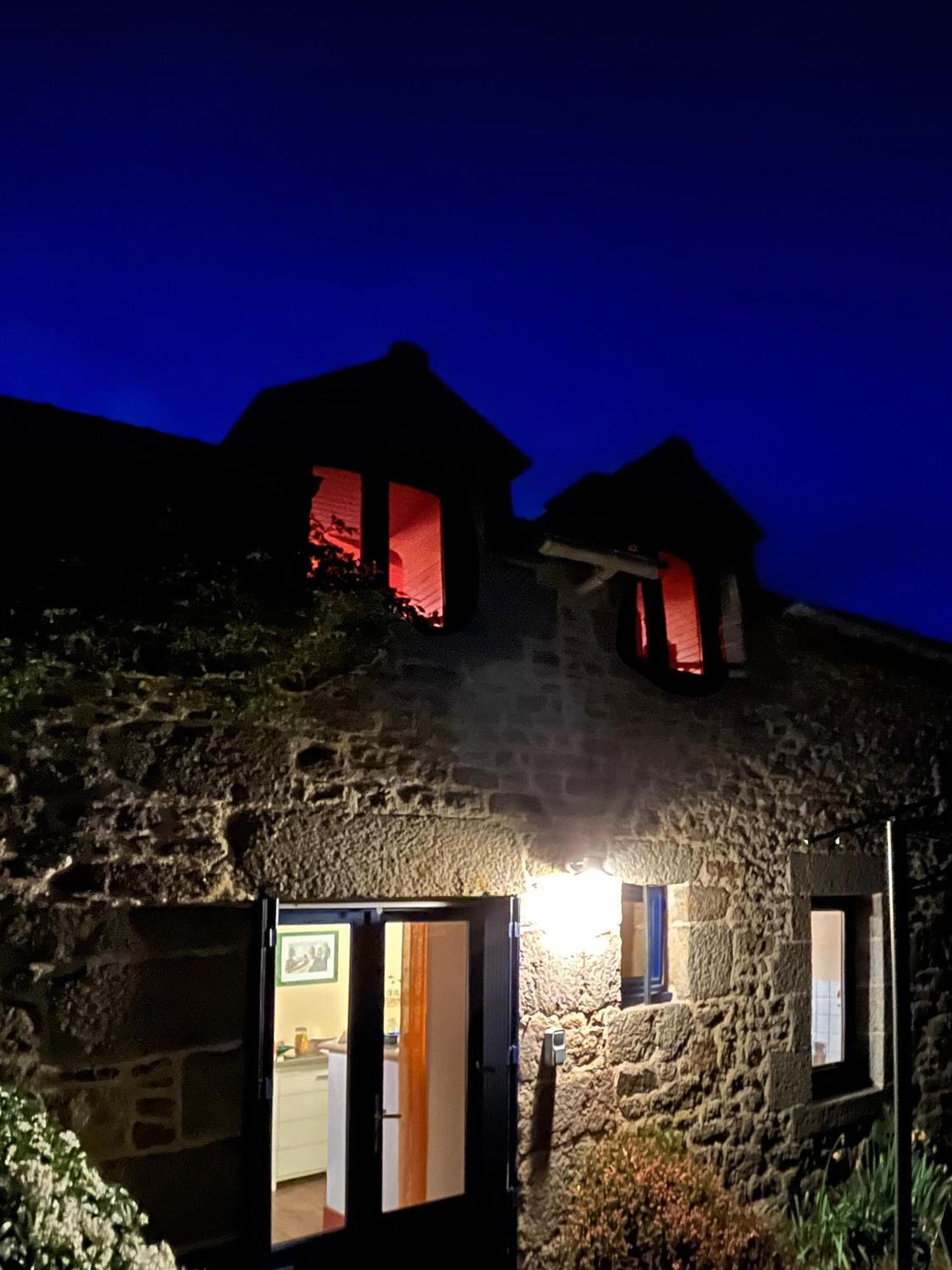 La Grande Maison Dans La Prairie * Bonnemain